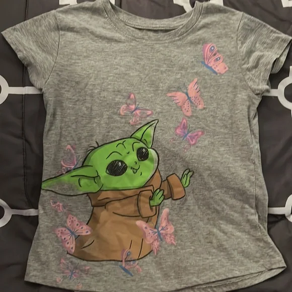 Bundle of Three Star Wars Shirts - Picture 8 of 10